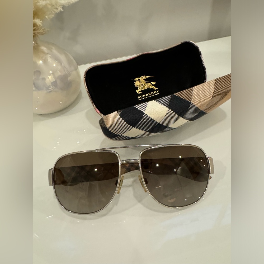 Women’s Burberry Check Sunglasses